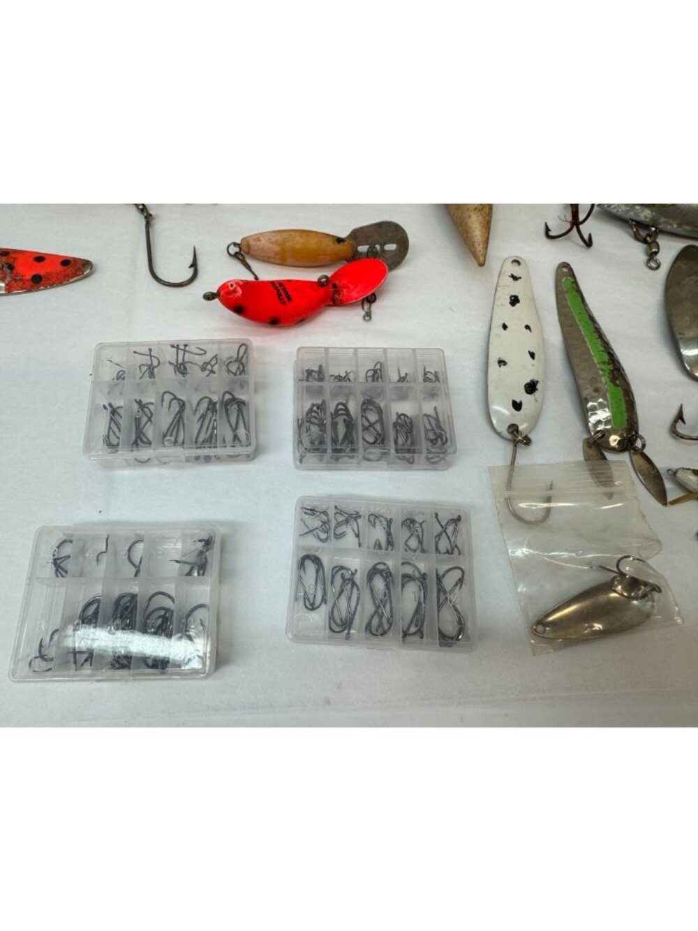 Old Dirty Fishing Lures and Spinners- Grandpops Tackle Cleanout - Picture 2 of 11